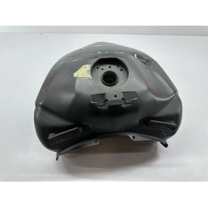 SERBATOIO BENZINA CARBURANTE VANDALIZZATO YAMAHA TRACER... 2