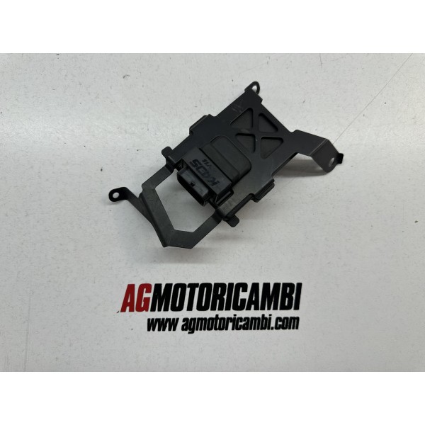 YAMAHA TRACER 900 GT BENZIN TANK SCHUTZPLATTE...