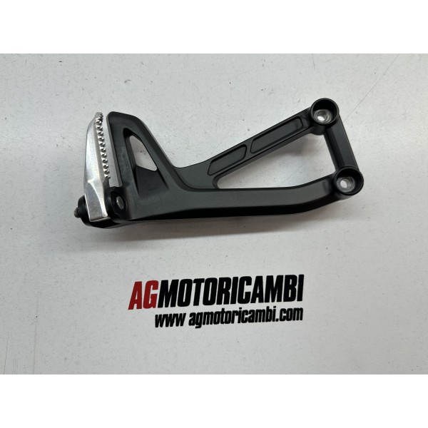 FUSSSTÜTZE HINTEN RECHTS YAMAHA TRACER 900 GT...