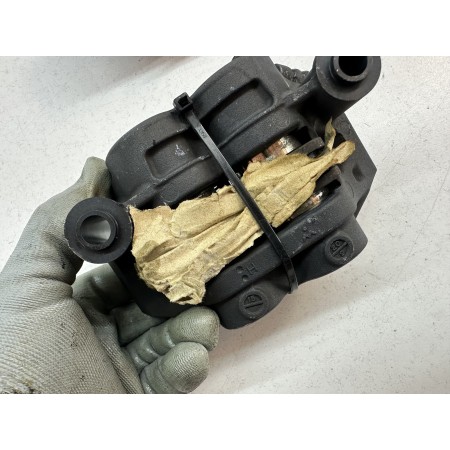 PAAR YAMAHA TRACER 900 GT LINKS VORNE BREMSSÄTTEL 2021-2024