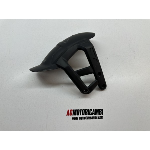 KEEWAY RKF 125 4T SWINGARM REAR FENDER E5...