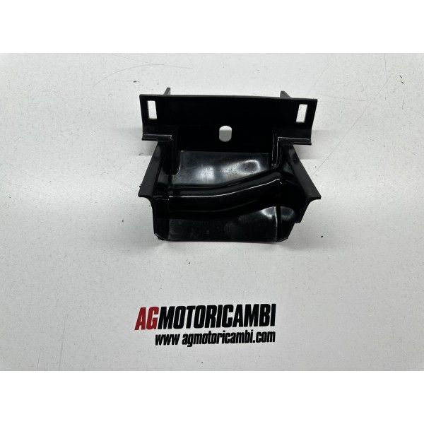 RUBBER RADIATOR FAN COVER KEEWAY RKF 125 4T E5...