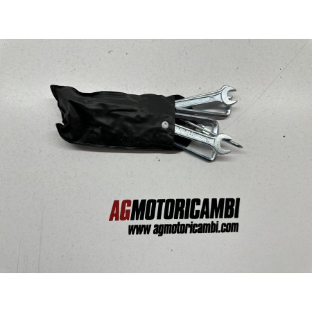 KEEWAY RKF 125 4T E5 2021-2024 USE AND MAINTENANCE TOOL KIT