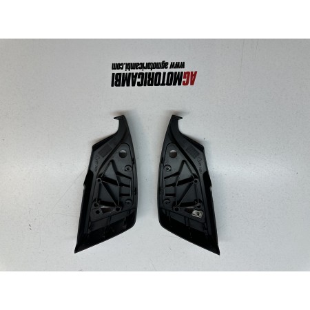 PLASTICA PEDANA DX SX GILERA FUOCO 500 4T 2007-2013