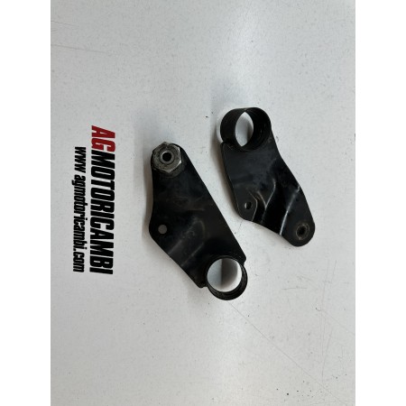 PAIR BRACKETS ENGINE SUPPORT GILERA FIRE 500 4T 2007-2013