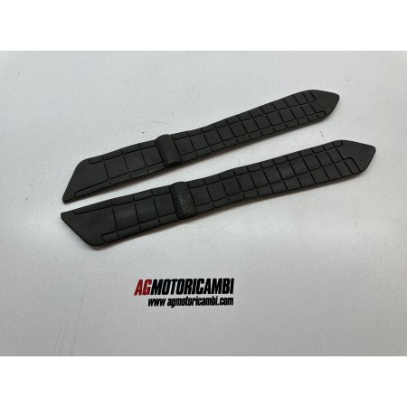 PAAR FUSSMATTEN SUZUKI BURGMAN 650 EXECUTIVE ABS 2006-2012