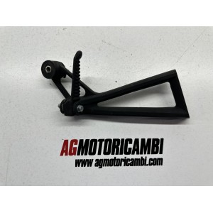 PEDAL PASAJERO TRASERO IZQUIERDO YAMAHA R6 YZF 600 2003-2005