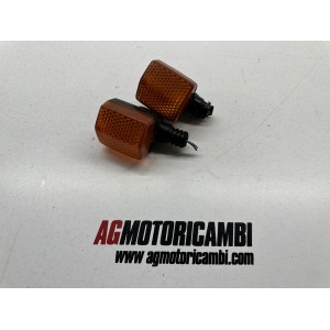 PAR DE INTERMITENTES TRASEROS HONDA NX 650 DOMINATOR RD02...