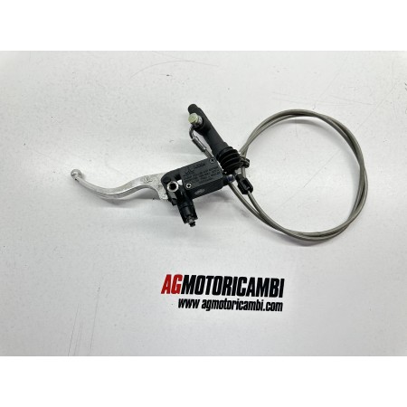 QV3 350 2015-2017 QUADRATISCHER HAUPTBREMSZYLINDER HINTEN LINKS