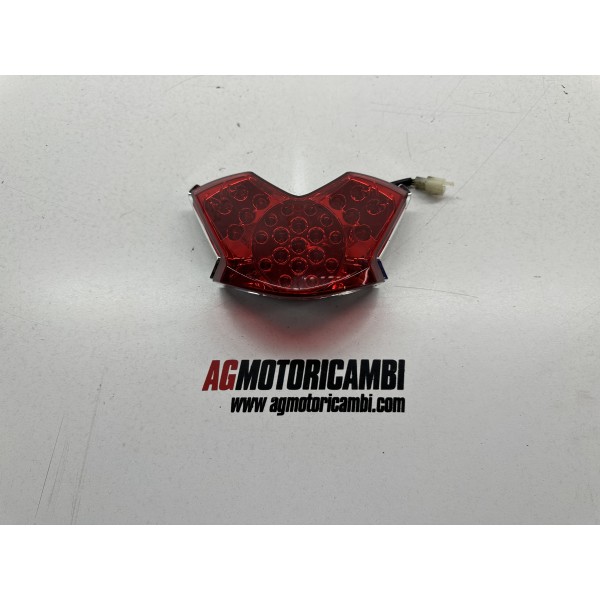 REAR LIGHT STOP SQUARE QV3 350 2015-2017