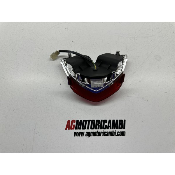 REAR LIGHT STOP SQUARE QV3 350 2015-2017