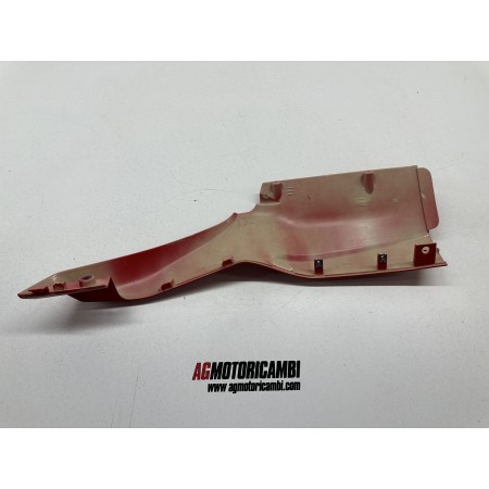 FAIRING SIDE PANEL UNDER FOOTBOARD RIGHT SQUARE QV3 350 2015-2017