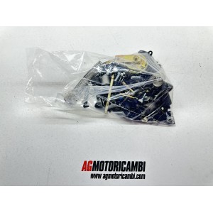 KIT TORNILLOS CUADRADOS QV3 350 2015-2017
