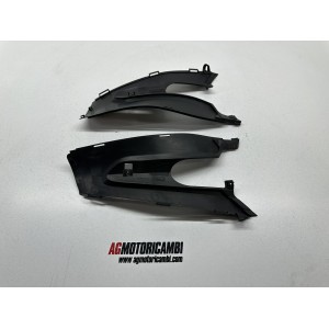 TUNNEL PLASTIQUE PIED DE LIT DROITE GAUCHE GILERA RUNNER...