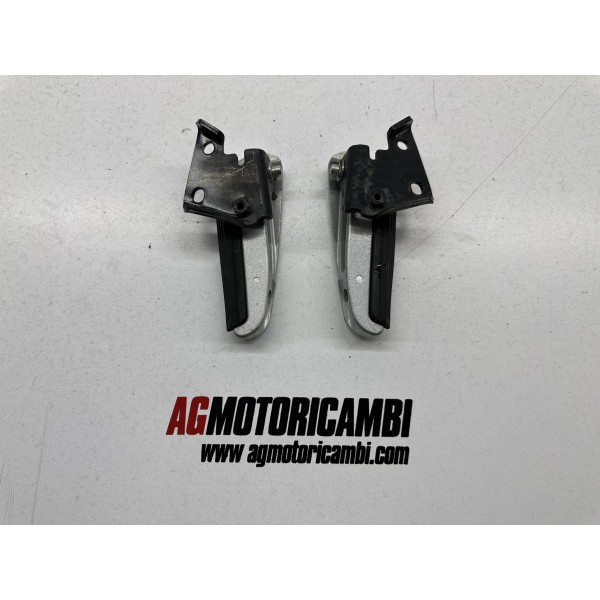 REPOSE-PIED PASSAGER DROIT GILERA RUNNER 50 SP...