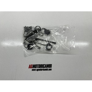 SATZ BOLZEN SCHRAUBEN GILERA RUNNER 50 SP 2006-2020