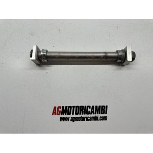 PERNO ASSE RUOTRA POSTERIORE YAMAHA FAZER FZ1 S 1000...