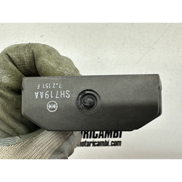 VOLTAGE REGULATOR YAMAHA TMAX T-MAX 530 XP530E...