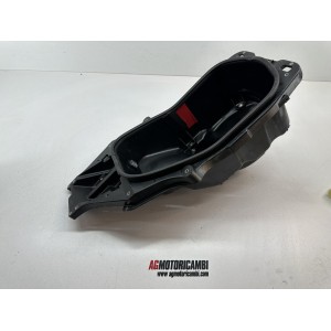 COMPARTIMENT SOUS LE SIEGE YAMAHA TMAX T-MAX 530 XP530E...