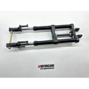 FORCELLA ANTERIORE HYOSUNG GD 250 N EXIV 2