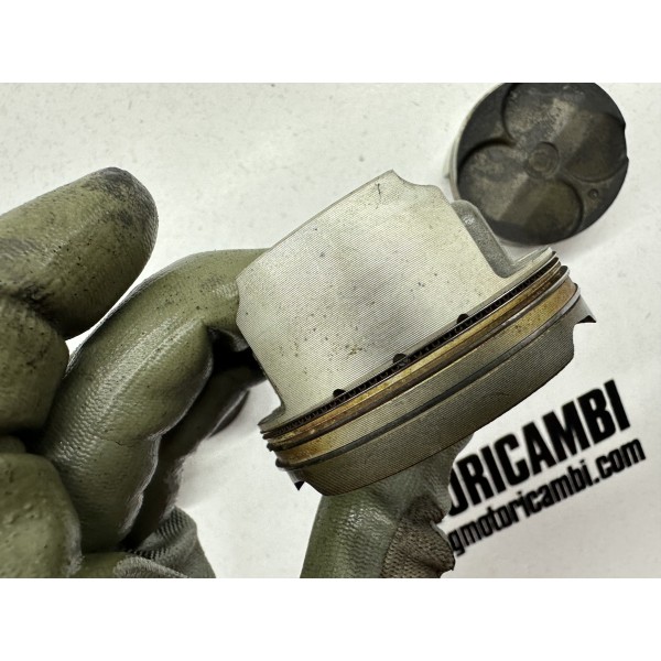 KIT 4 PISTONI PISTONE SUZUKI GSR 600 2006-2011