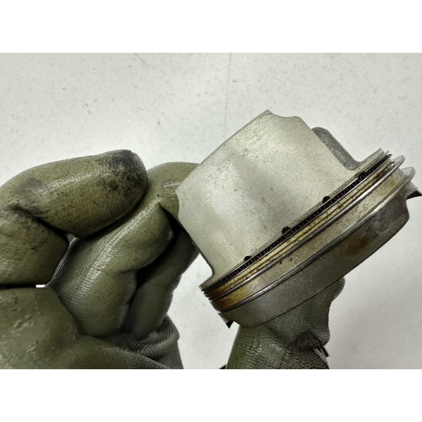 4 PISTON PISTON KIT SUZUKI GSR 600 2006-2011