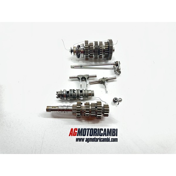 KIT CAMBIO COMPLETO APRILIA RS 660 2020-2024