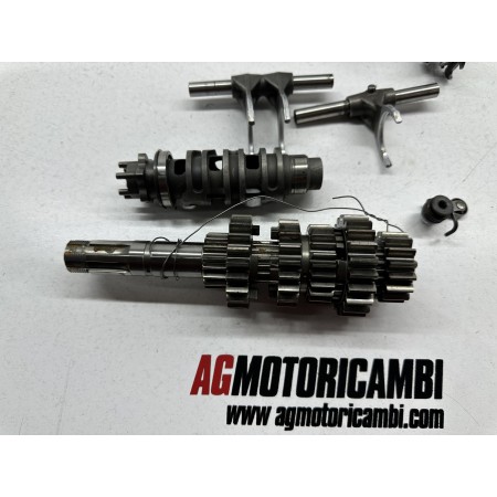 KIT CAMBIO COMPLETO APRILIA RS 660 2020-2024