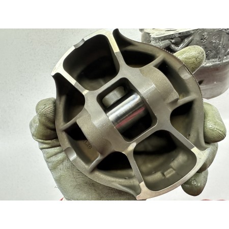 KTM SUPER DUKE 1290 GT 2019 ZYLINDER UND KOLBEN HINTEN