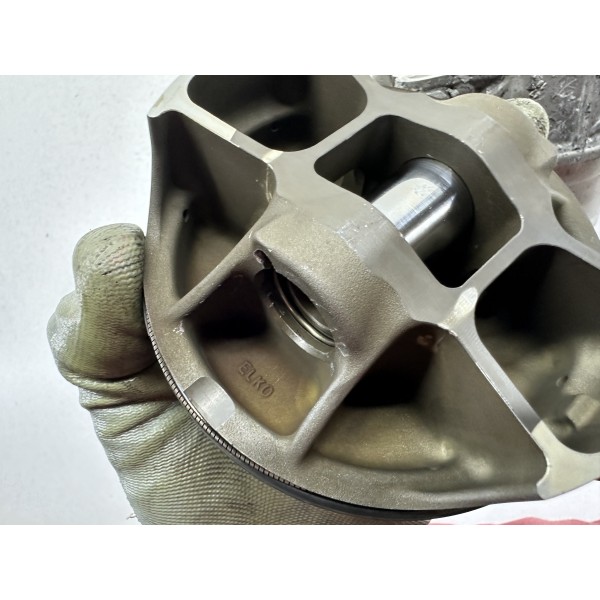 CILINDRO E PISTONE POSTERIORE KTM SUPER DUKE...