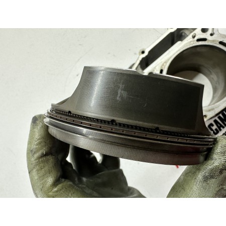 KTM SUPER DUKE 1290 GT 2019 ZYLINDER UND KOLBEN HINTEN