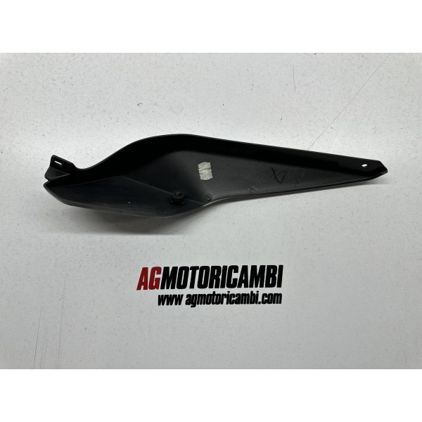 HINTERE RECHTE SEITENVERKLEIDUNG BMW K 1300 R...