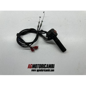 INTERRUPTEUR D'ÉCLAIRAGE DROIT HONDA CBR 600 F PC31A...