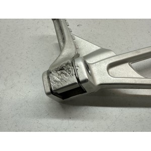 PEDALINA POSTERIORE DESTRA DX APRILIA RS 660 2020-2025 2