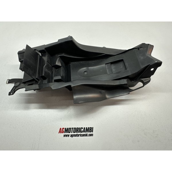 SOTTO SELLA CODA PORTA BATTERIA SUZUKI V-STROM...