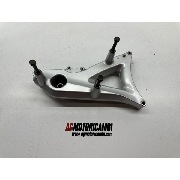 BRACKET SUPPORT REAR WHEEL MUFFLER YAMAHA XC...