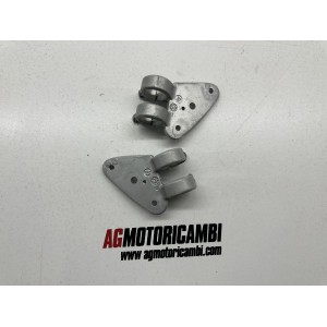 SUPPORT DROIT GAUCHE SUPPORT DE PHARE AVANT GILERA DNA 50 2T 2