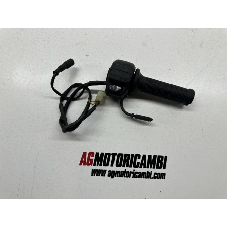 DEVIOLUCI COMMUTATORE DESTRO DX GILERA DNA 50 2T