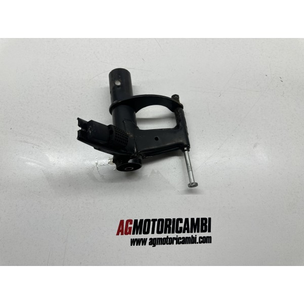 SOPORTE BASTIDOR MOTOR GILERA DNA 50 2T