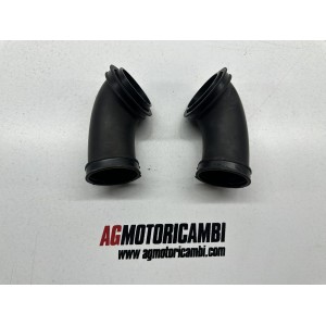 COPPIA COLLETTORI IN GOMMA AIR BOX CORPO FARFALLATO BMW R...