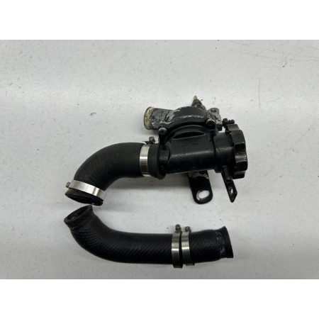 KAWASAKI ZZR 1100 D ZX-11 1993-2002 THERMOSTAT VALVE