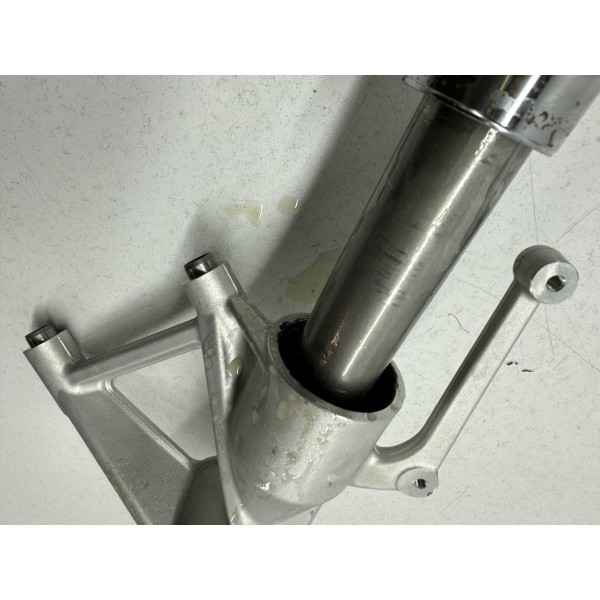 VORBAU VORNE RECHTS GEBROCHEN BMW R 1200 R...