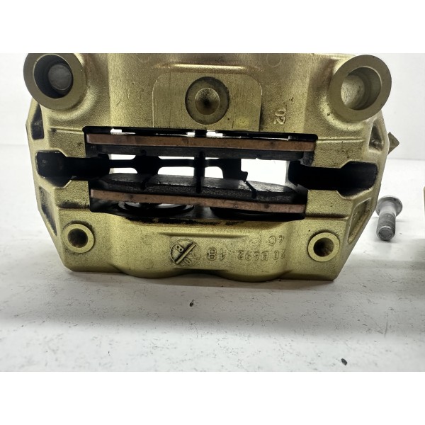 PAAR VORDERE BREMSSÄTTEL BMW R 1200 R...