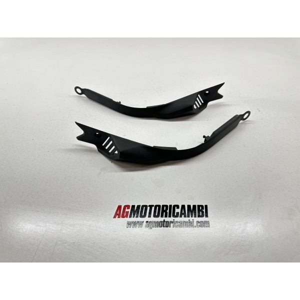 KUNSTSTOFF TANKRAHMENABDECKUNG RECHTS LINKS...