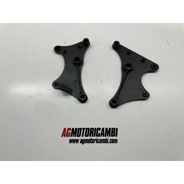RIGHT LEFT FOOTREST BRACKET PLATE KAWASAKI ER6N...