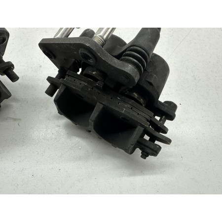 PAIRE D'ÉTRIERS DE FREIN AVANT DROITE GAUCHE KAWASAKI ER-6N 650 2012-2016