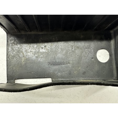 GUMMIBATTERIEUNTERLAGE DUCATI MONSTER 600 1997 2000 2001 VERGASER