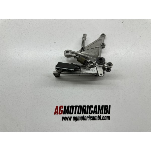 RIGHT FOOTPEG REAR BRAKE HONDA CBR 1000 RR...