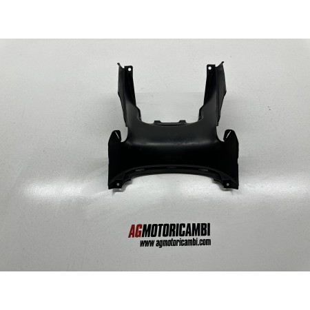 KUNSTSTOFF-TUNNEL-FUSSRASTENABDECKUNG SUZUKI BURGMAN 650 2013-2016-2018