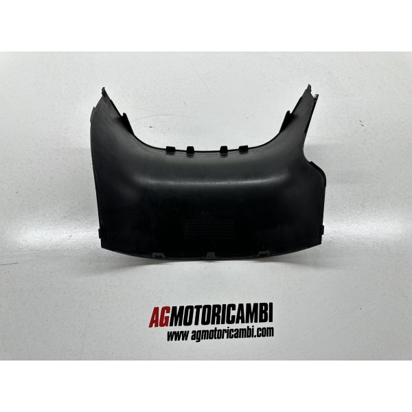 PLASTIC FOOTREST COVER SUZUKI BURGMAN 650...